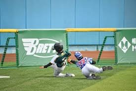 追悔莫及！森林狼曾比湖人更加接近东契奇湖人击败森林狼，东契奇加盟独行侠，篮网、雄鹿、爵士等队均有机会。