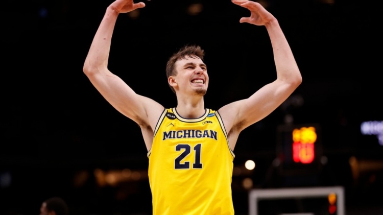 需要以行动 需要以行动