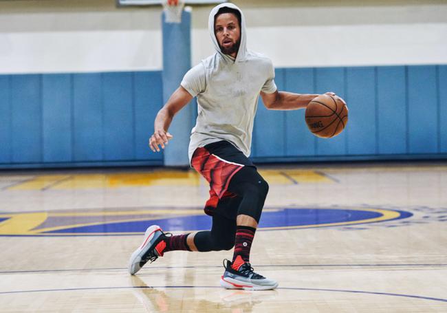 而辅助选手 而辅助选手